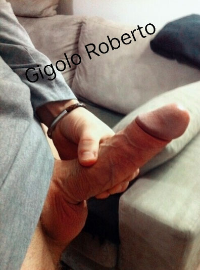 Latin Lover Roberto Mattyas 