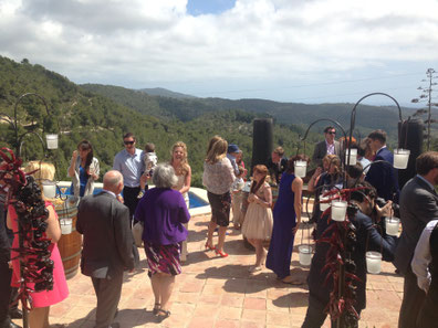 This is something like where is Wally though if you look carefully you will find Richard and Rhona.