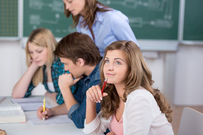 Schüler in Prüfungssituation befreit durch Jugendcoaching