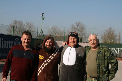 2. Platz für "Die Vampirellos" mit Mani, Andi, Berti und Hansi