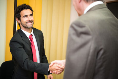 Seminar Umgang mit Kunden im Verkauf: Sensibilisierung für den geschickten, freundlichen, zielorientierten und erfolgreichen professionellen Umgang mit Kunden im Verkauf