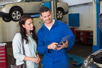 Kommunikation für Handwerker, Monteure im Kundendienst, Servicetechniker. Kommunikationstrainings, Schulungen, Seminare / Inhouse-Schulungen, Online-Seminare in Solingen / Düsseldorf / Köln (NRW) und bei Ihnen vor Ort in NRW, Hessen, Baden-Württemberg
