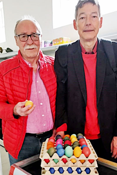 Bunte Eier für bedürftige Menschen an Ostern