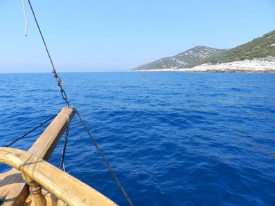 skipperpraxis skippertraining tageweise kroatien motoryacht dalmatien zadar sali dugi otok tag gratis holzyacht divna