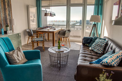 Das Wohnzimmer in der Wohnung im Grömitz Center 2 mit Meerblick