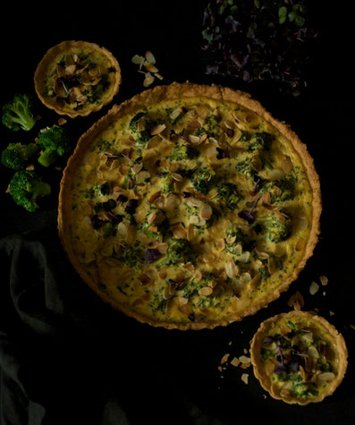 Quiche, Tarte, Brokkoli-Quiche, Brokkoli-Tarte, Ricotta-Quiche, Ricotta-Tarte, Brokkoli, vegetarisch, vegetarisch backen, vegetarisch kochen, gesundessen, gesundmachen, 