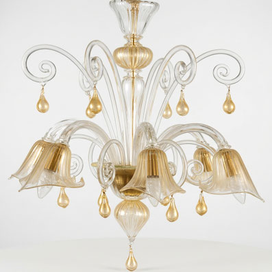 lampadario Bach oro con finiture dorate in vetro di Murano lavorato a mano stile classico veneziano elegante per salone raffinato made in Italy