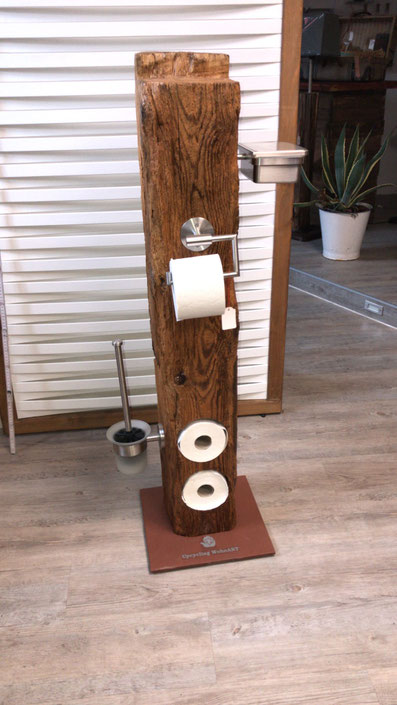Klorollenhalter aus Altholz. Rustikale Toilettenpapierhalter