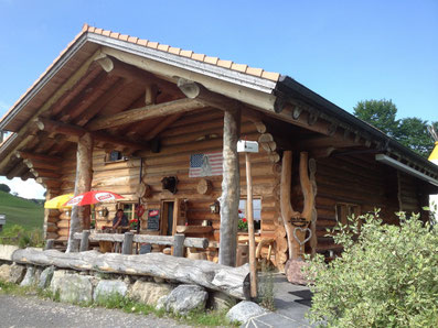 Elite Flights, Dream Valley Saloon