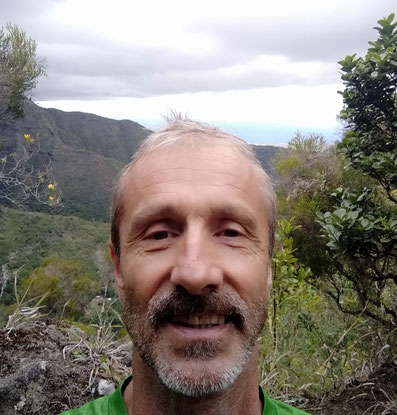 Reunion Island: The head of A.A.R. company, who proposes guided hiking and cultural visits