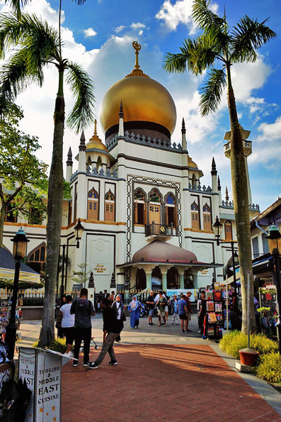 Masjid Sultan Mosque on Arab Street, Singapore | Best Places to Visit in Singapore in 3 Days | Things to do in Singapore | #singapore #SG #travel #arabstreet