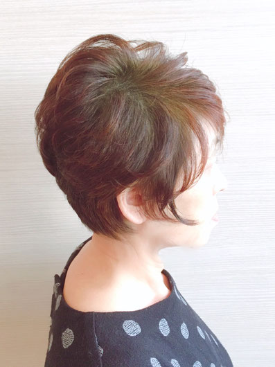  ヘナ・ヘアサロン 花々　カット