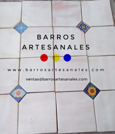 <img src="Piso artesanal con loseta de barro blanco mexicano.jpg" alt="Piso artesanal con loseta de barro blanco mexicano" />