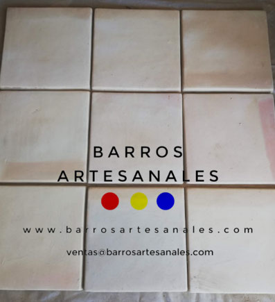 <img src="Piso artesanal con loseta de barro blanco mexicano.jpg" alt="Piso artesanal con loseta de barro blanco mexicano" />