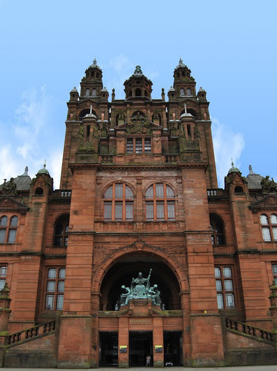 Glasgow Sehenswürdigkeiten Top 10 - Kelvingrove Art Gallery and Museum