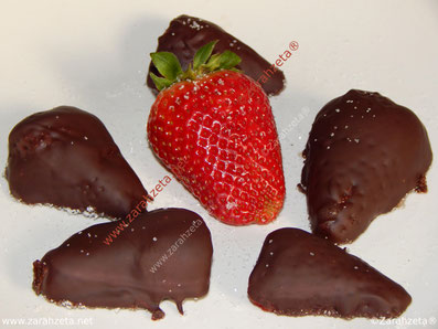 Schokoladen-Erdbeeren