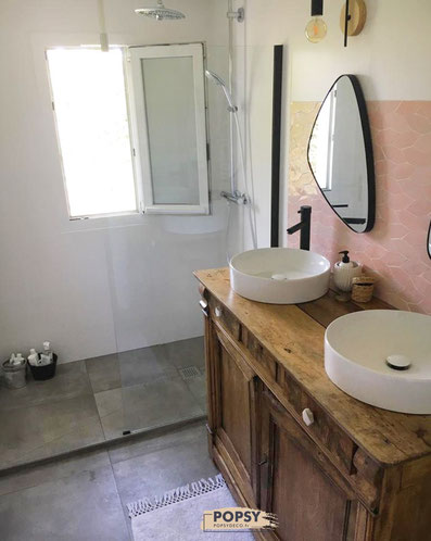rénovation salle de bain rose vintage meuble bois popsy décoration décoratrice bordeaux architecte d'intérieur