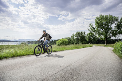 SUV e-Bike von Riese & Müller mit Vollfederung