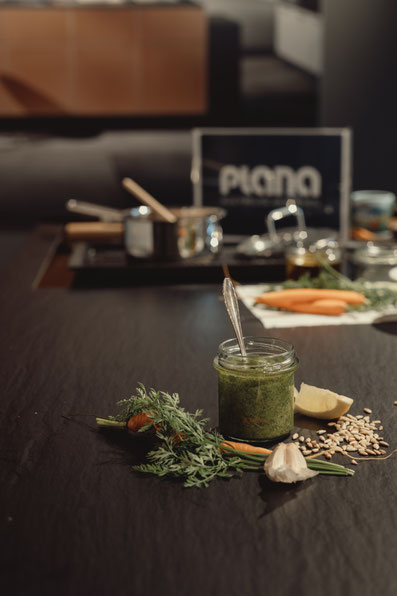 Karottengrün-Pesto
