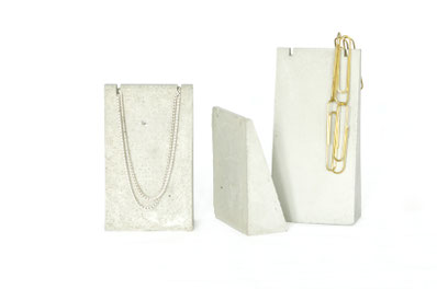 Concrete Necklace Stand by PASiNGA