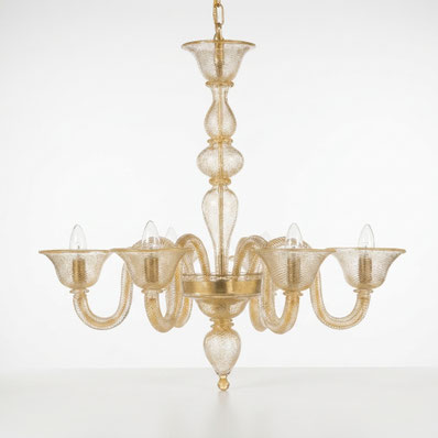 lampadario Loredan a 6 luci in vetro di Murano lavorato a mano con finitura oro ritorto e preziosi dettagli decorativi della tradizione veneziana