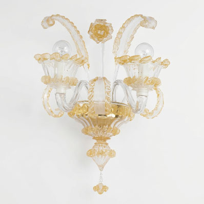 Applique Cavendramin in vetro di Murano lavorata a mano con dettagli decorativi e finitura elegante, design veneziano artigianale Made in Italy