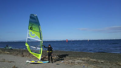 ウインドサーフィン　ＳＵＰ　海の公園　神奈川　横浜　スピードウォール