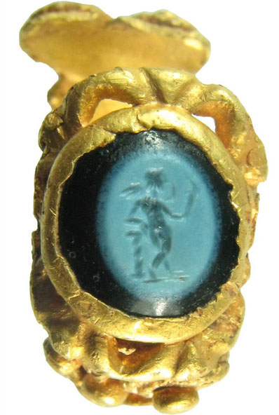 bague en or cupidon angleterre