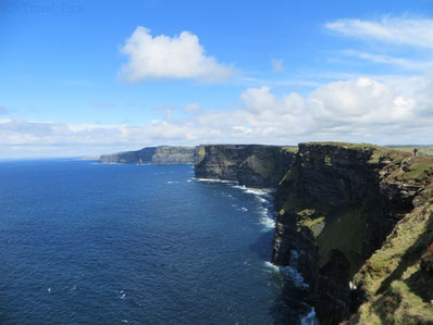 Die Cliffs of Moher sind die wohl bekanntesten Klippen Irlands