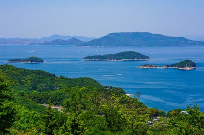 île de Shikoku et ses environs nichées dans la mer de Seto