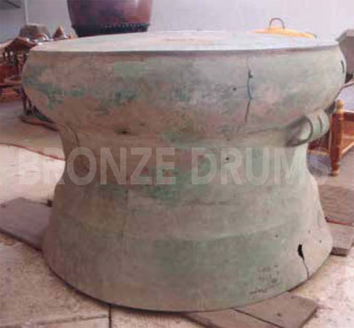 Fig. 11. Angkor Conservation drum (courtesy Heng Sophady)