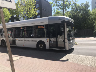 Bremens erster Elektrobus der BSAG in Bremen-Kattenturm