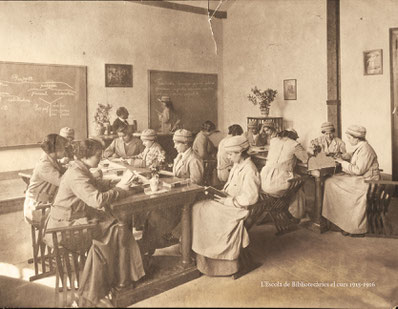 L'escola de Bibliotecàries (curs 1915-1916)