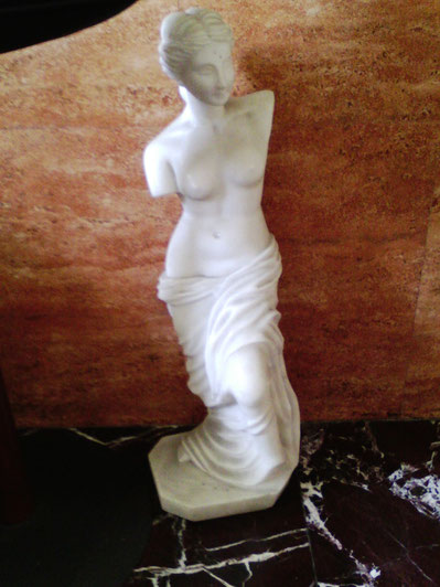 Diese Statue in Tinas Bad hat mir schon beim ersten Mal gefallen.