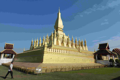 Pho That Luang in Vientiane, das laotische Staatssymbol   Foto: Weil