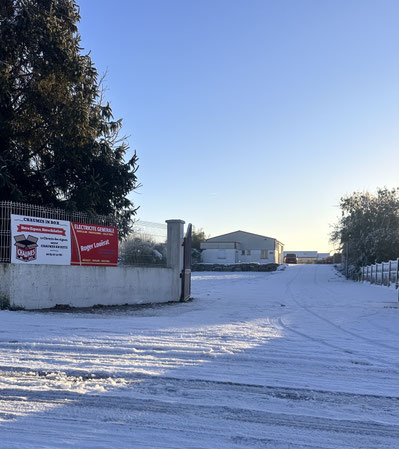 L'entreprise sous la neige, c'est l'hiver, ça glisse PRUDENCE !!!