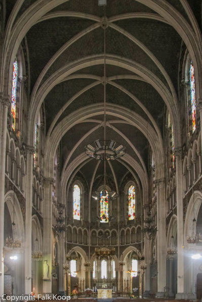 Bild:  Basilika de l´Immaculée Conception Lourdes