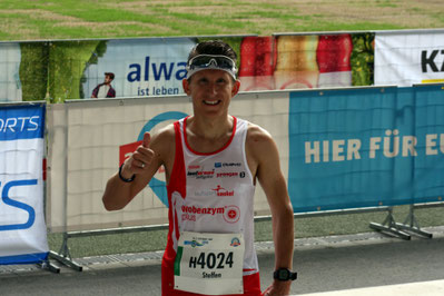 8. Gesamtrang beim Stuttgart-Lauf in 01:14:46 Stunden über 21,1 Km