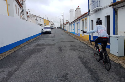 on the road in Portugal with Struuss