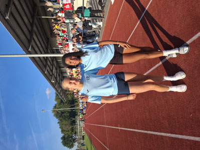 Lilly Prentzel und Pauline Ngangoua