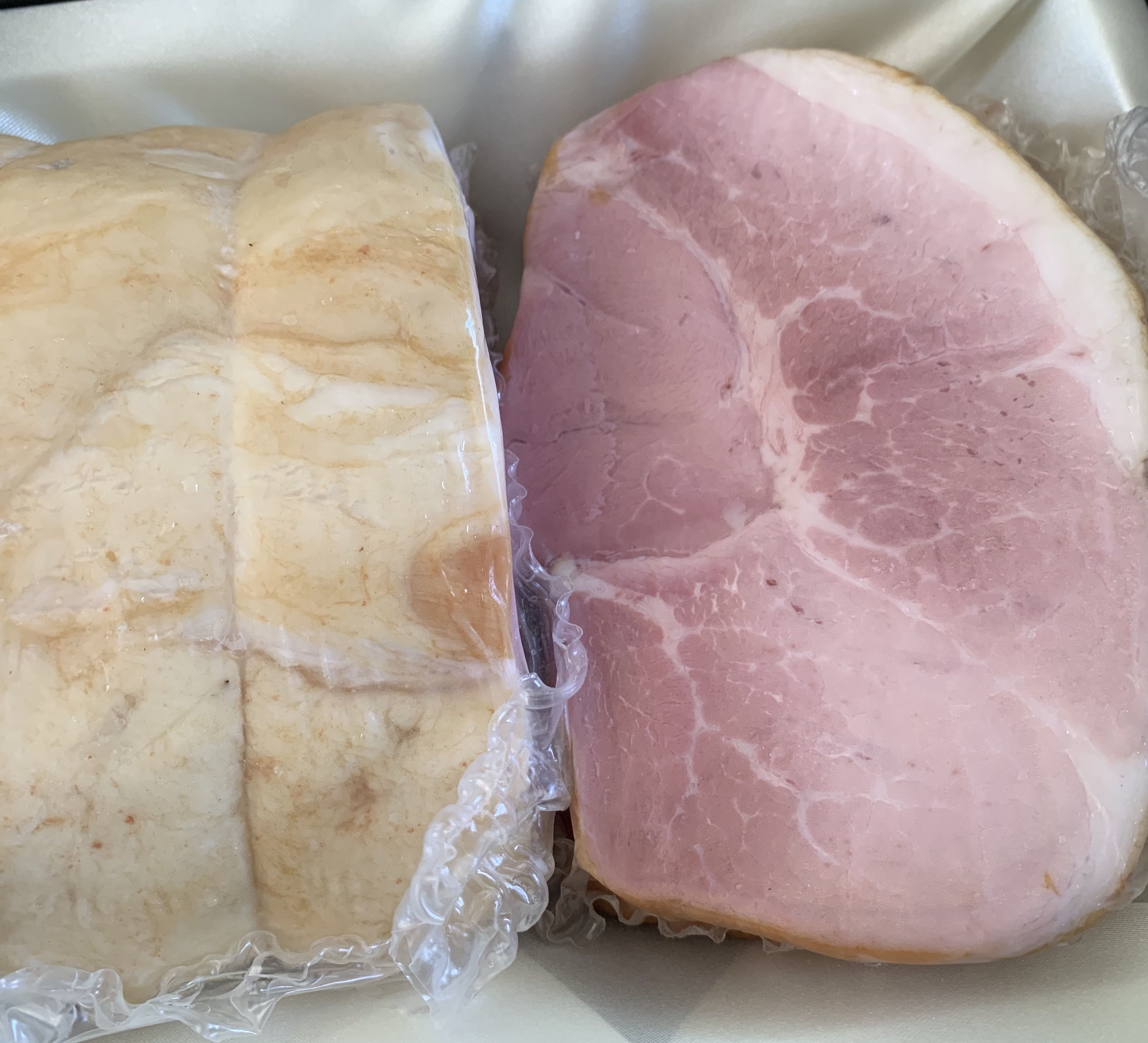 ボンレスハムってモモハムじゃないの 産直豚肉販売ヤマグチファーム 公式ホームページ ボンレスハムってモモハムじゃないの 産直豚肉販売ヤマグチファーム 公式ホームページ