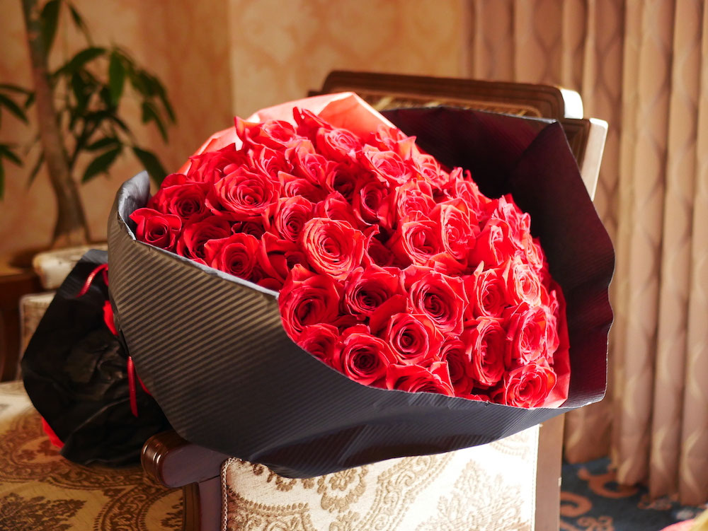 バラ 花束 144本