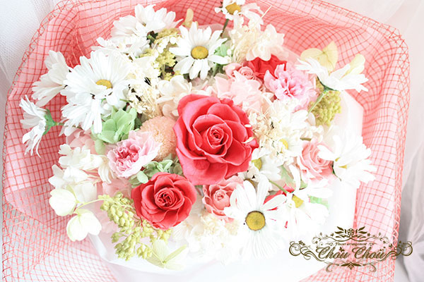 プロポーズ ９月３日の花 マーガレットの入った花束 Order No オーダーフラワー Chouchou シュシュ プロポーズ 誕生日 スタンド花