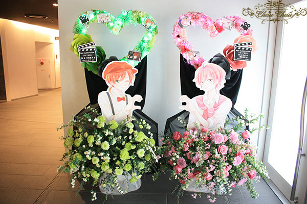 舞浜アンフィシアター 2台セット パネル付き光るハートのフラワー