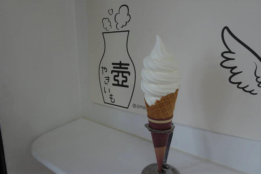 MILK SWEET｜進化系フォルムの濃厚ミルクソフトと壺焼き芋ソフト【北海道・札幌グルメ】