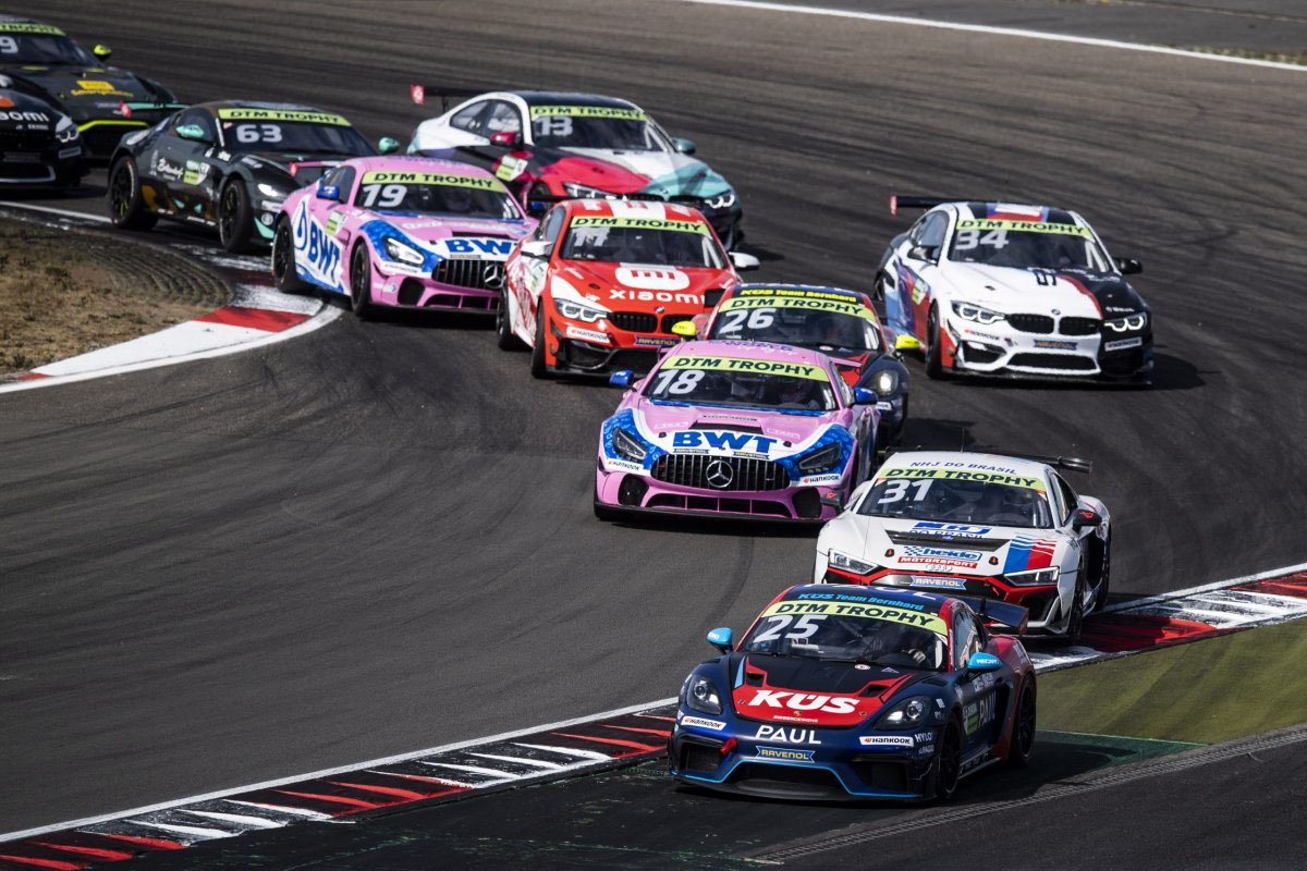 Dreimal Podium F r K S Team Bernhard In Der DTM Trophy Am N rburgring 