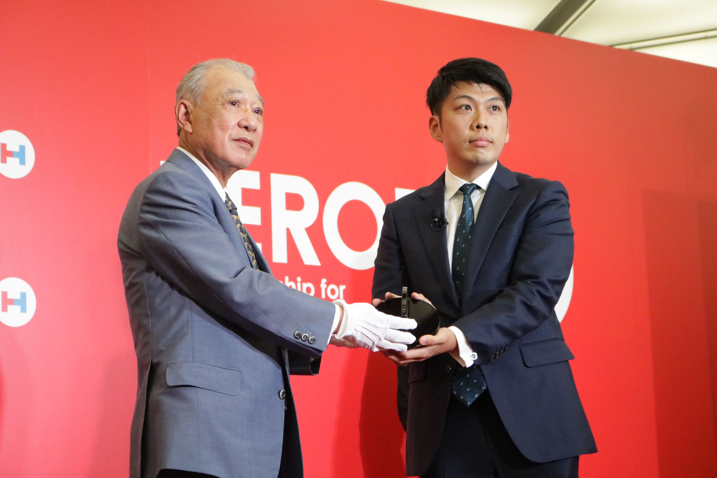 ニュースリリース ソルティーロ アフリカ ドリームサッカーツアー 本田圭佑の想いと共に ニュースリリース ソルティーロ アフリカ ドリームサッカーツアー 本田圭佑の想いと共に