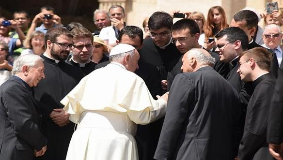 LETTERA DEL SANTO PADRE FRANCESCO AI SACERDOTI IN OCCASIONE DEL 160 ...