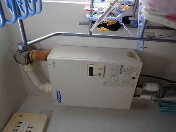長府製作所KIB-425DKFがお正月に故障して困っているんです 長府製作所KIB-425DKFがお正月に故障して困っているんです