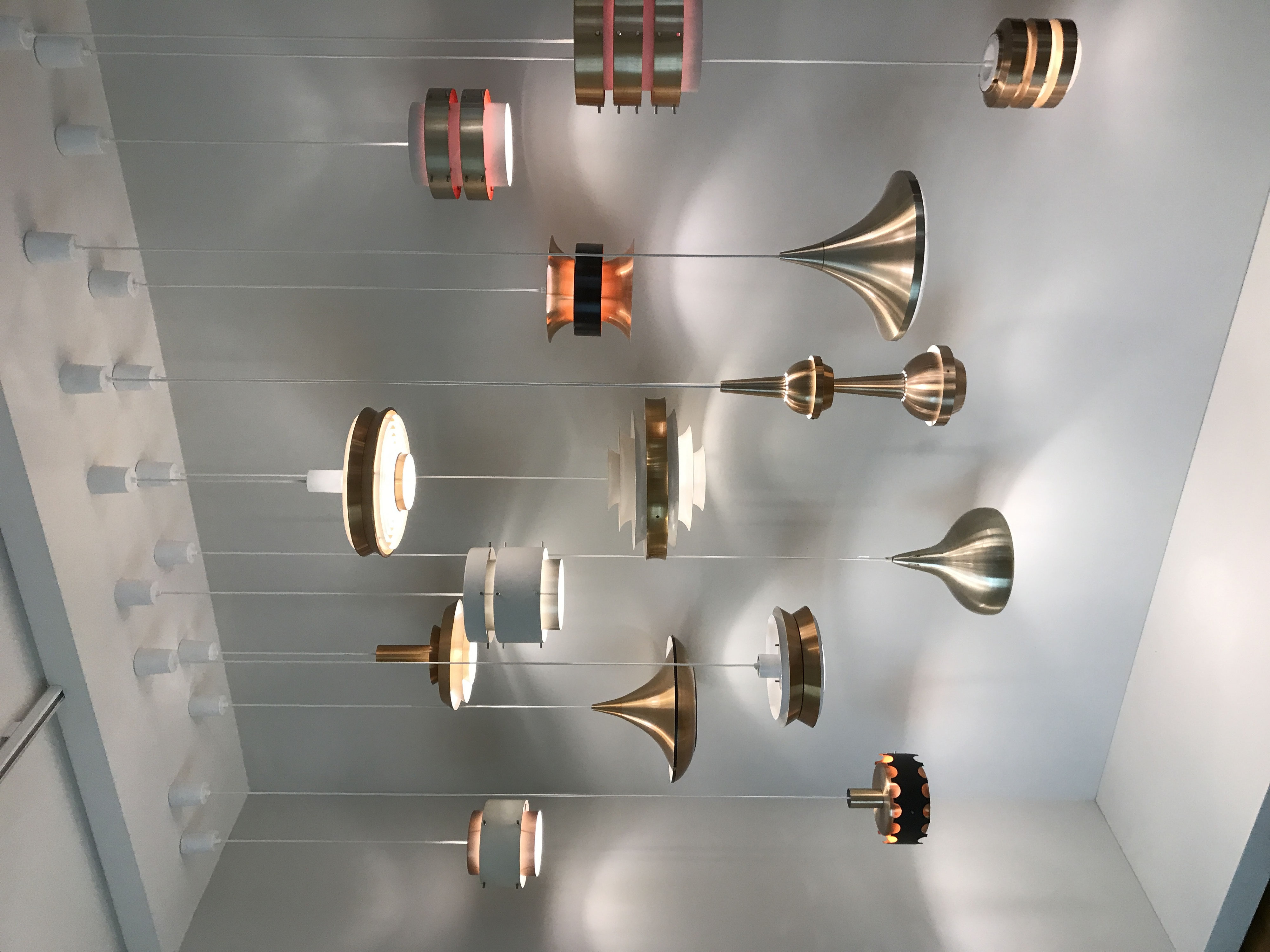 Pendelleuchten der VEB Metalldrücker Halle - Collage-Gallery - #